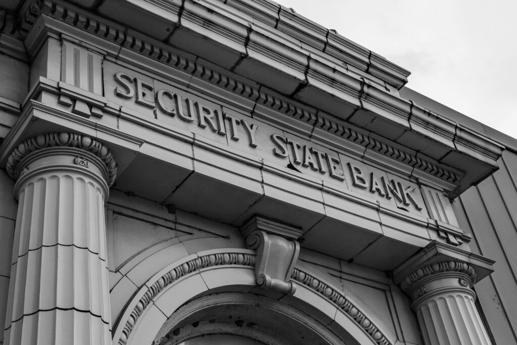 Security Bank Mounds IL – another view of abandoned Security State Bank Mounds IL