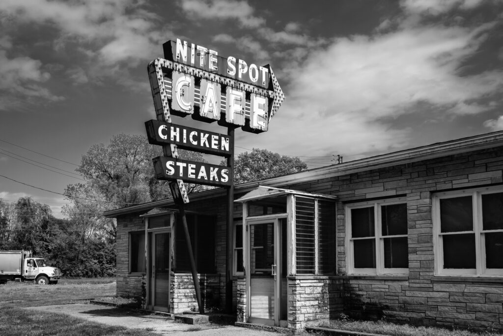 Neon Ghost on the Forgotten 66 – Nite Spot Café, Fairmont City, IL