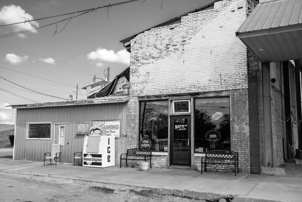 Layton’s Old Town Bar and Grill in Old Shawneetown Illinois