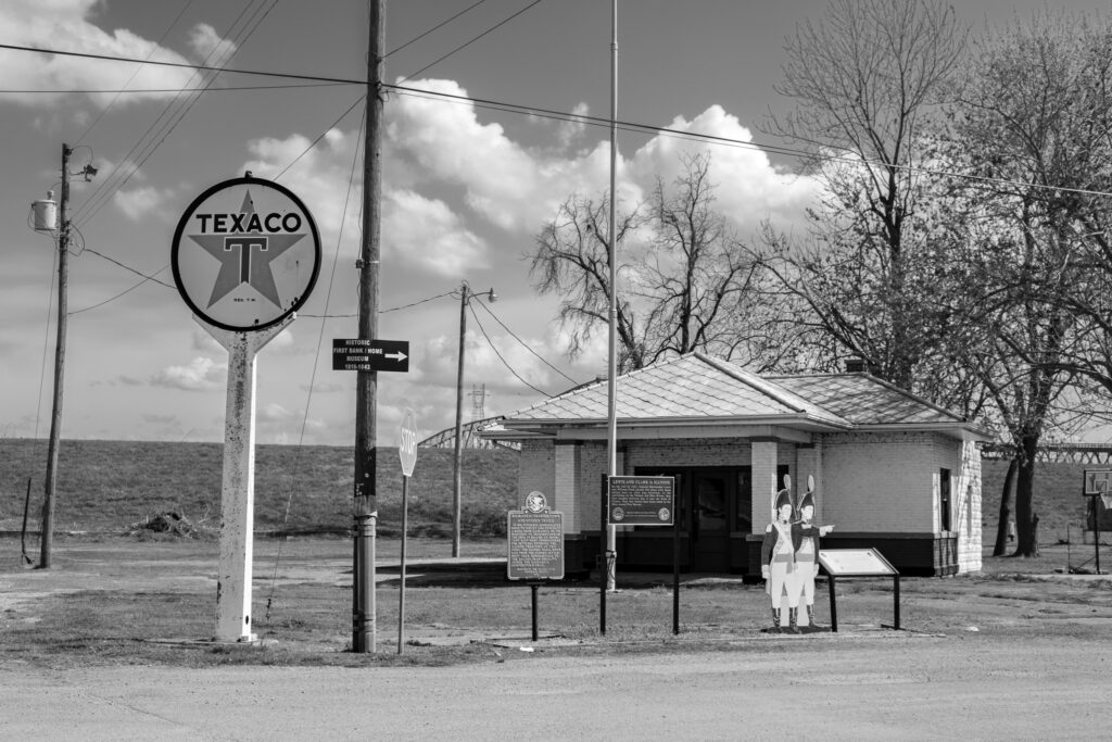 Old Texaco service station preserved in Old Shawneetown Illinois
