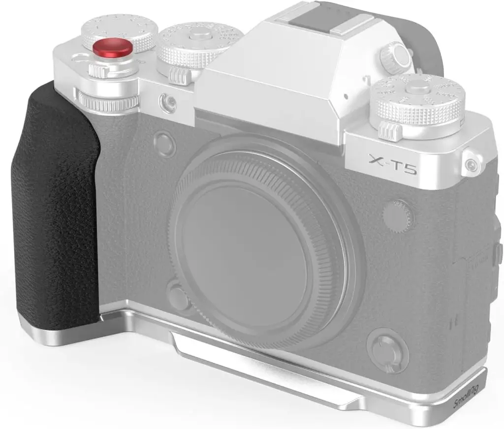 The gear list – silver SmallRig hand grip for Fujifilm X-T5 camera